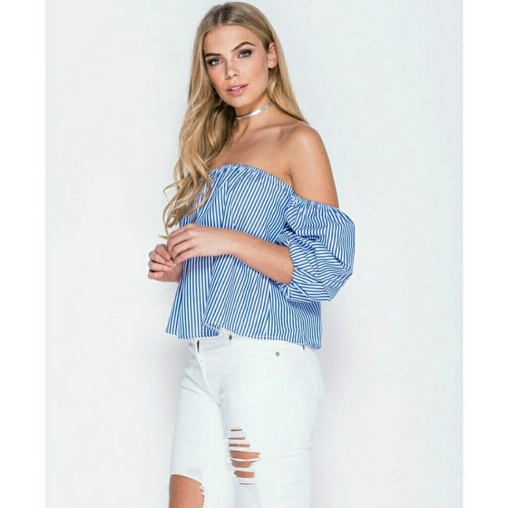 Off the Shoulder Top NWT - Picture 1 of 4